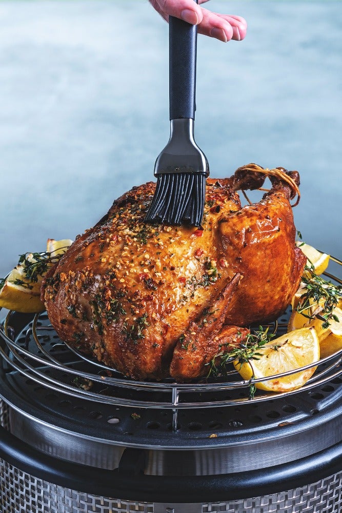 Portable COBB premier Air grill